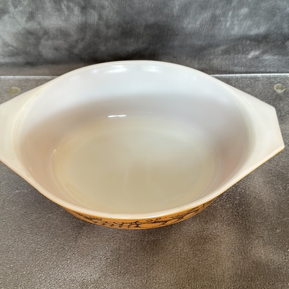 Vintage PYREX Old Orchard 043 1.5 qt casserole - Picture 5 of 5